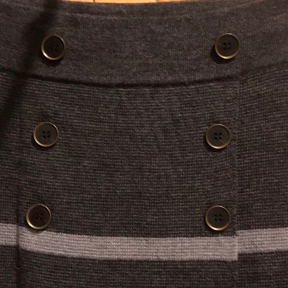 LOFT skirt - Picture 2 of 5